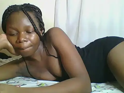 Snapshot of Sweetgal2025 chatting on 05-28-26, 10:51 Sweetgal2025 online show from 05-28-26, 10:51