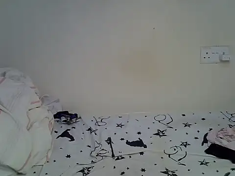 Snapshot of Curvy_nelly1 chatting on 06-30-26, 05:58 Curvy nelly1 online show from 06-30-26, 05:58