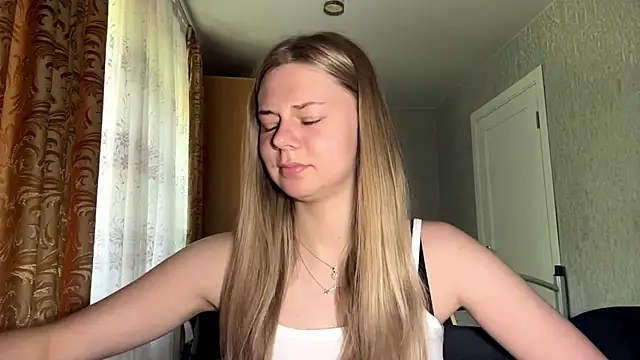 HoneysPiee online show from 06-03-26, 11:02
