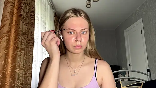 HoneysPiee online show from 06-06-26, 10:09