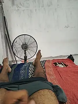Snapshot of Sakti_77 chatting on 05-30-26, 01:41 Sakti 77 online show from 05-30-26, 01:41