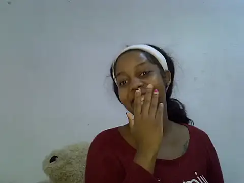 Snapshot of Bianca0011 chatting on 07-23-26, 03:59 Bianca0011 online show from 07-23-26, 03:59