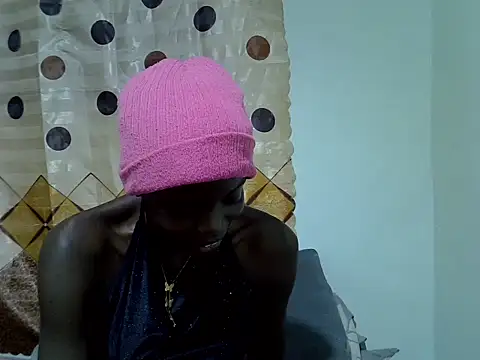 Pretty min online show from 06-19-26, 07:17