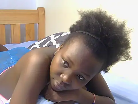 Snapshot of tessy_kitty chatting on 05-21-26, 08:43 tessy kitty online show from 05-21-26, 08:43