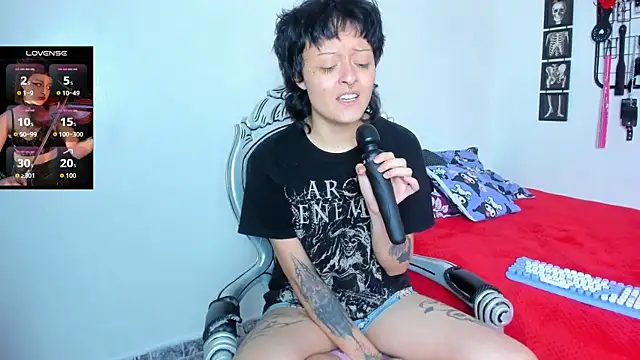 Snapshot of baby_punk_ chatting on 07-02-26, 10:27 baby punk online show from 07-02-26, 10:27