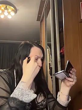 EvaBeautyXxX online show from 05-30-26, 11:35