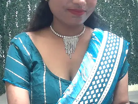 Snapshot of shallykaur chatting on 06-29-26, 04:19 shallykaur online show from 06-29-26, 04:19