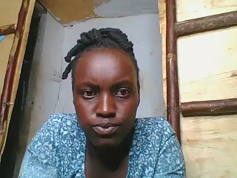 Snapshot of sweetbaby_kiss chatting on 05-26-26, 07:21 sweetbaby kiss online show from 05-26-26, 07:21