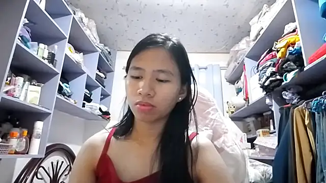 Snapshot of JoyeAmesbury chatting on 07-13-26, 10:18 JoyeAmesbury online show from 07-13-26, 10:18