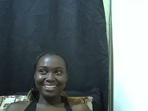 Cutteypeach online show from 05-19-26, 09:15