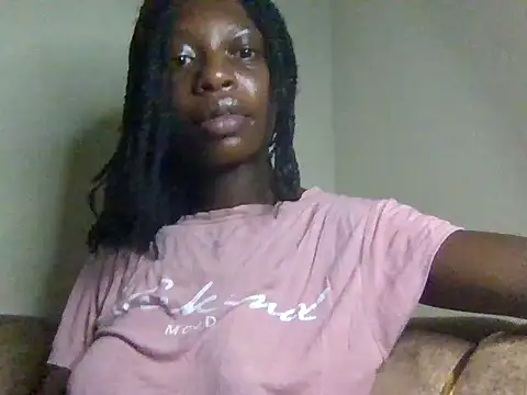 Snapshot of miss_petite0 chatting on 05-23-26, 06:51 miss petite0 online show from 05-23-26, 06:51