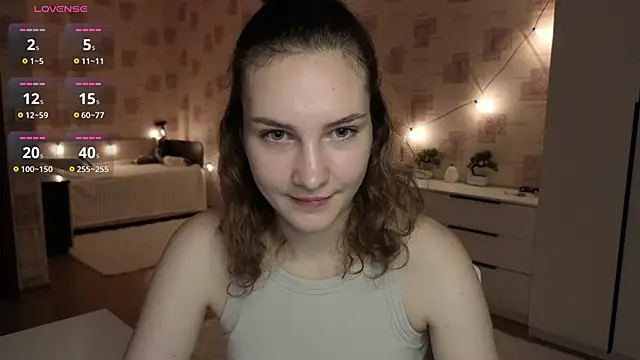 Snapshot of Megan_swiftss chatting on 06-20-26, 06:54 Megan swiftss online show from 06-20-26, 06:54