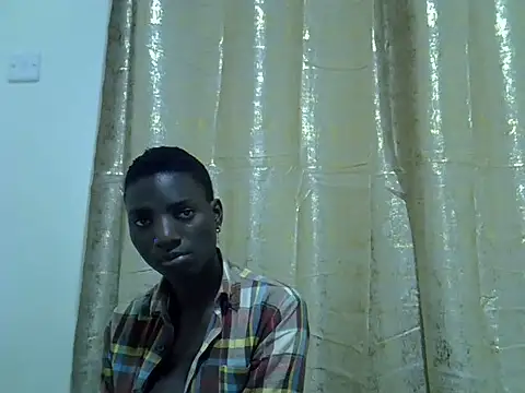 Snapshot of cutiebreey chatting on 06-30-26, 12:44 cutiebreey online show from 06-30-26, 12:44
