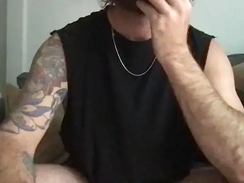 Snapshot of gerez20 chatting on 05-16-26, 01:43 gerez20 online show from 05-16-26, 01:43