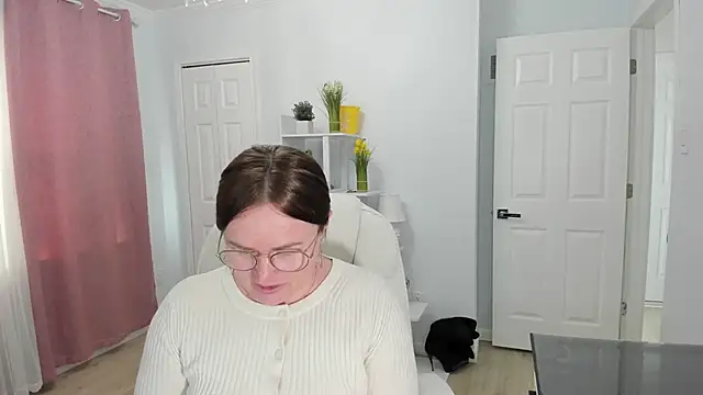 Vika73 online show from 01-30-25, 04:24