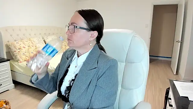 Vika73 online show from 09-22-25, 11:34