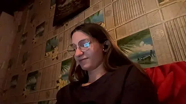 Snapshot of SparkleJebb chatting on 06-10-26, 07:46 SparkleJebb online show from 06-10-26, 07:46