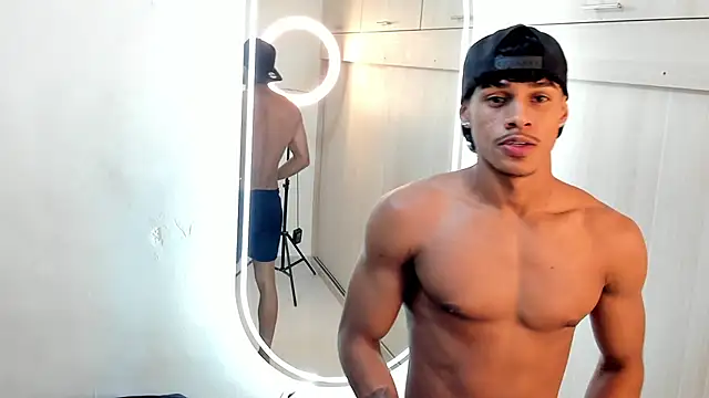 Snapshot of Joao_da_silva19 chatting on 06-03-26, 01:03 Joao da silva19 online show from 06-03-26, 01:03