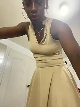 IzizX X online show from 06-12-26, 04:11