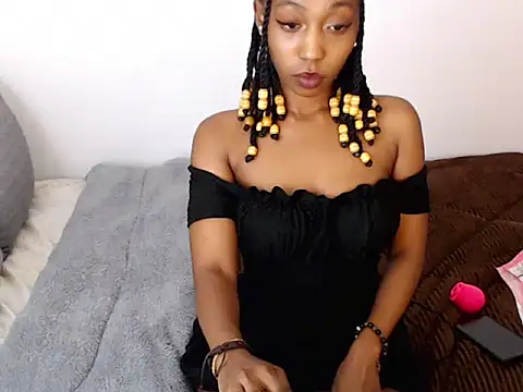 Snapshot of Thee_habibah chatting on 07-07-26, 08:40 Thee habibah online show from 07-07-26, 08:40