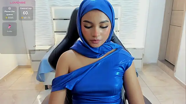 Layla irfan online show from 07-04-26, 07:20