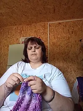 Snapshot of LisichkaOksana chatting on 06-13-26, 08:45 LisichkaOksana online show from 06-13-26, 08:45