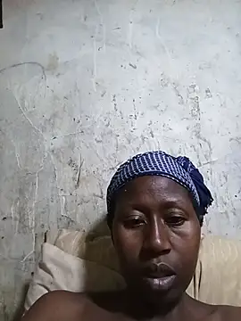 Snapshot of azina2 chatting on 06-14-26, 08:22 azina2 online show from 06-14-26, 08:22