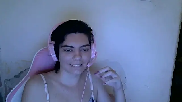 Snapshot of Angel_Ristoww chatting on 06-02-26, 04:42 Angel Ristoww online show from 06-02-26, 04:42