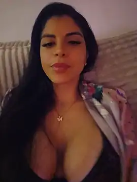 Yaaaaanee2 online show from 05-17-26, 07:39