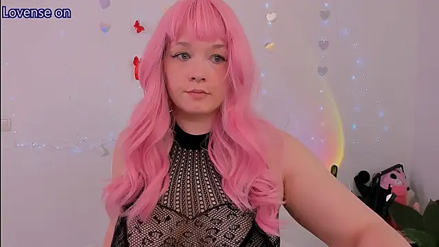 Snapshot of evilla_brill_ chatting on 05-19-26, 01:06 evilla brill online show from 05-19-26, 01:06