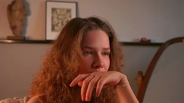Snapshot of TatianaCichocki chatting on 07-24-26, 03:48 TatianaCichocki online show from 07-24-26, 03:48