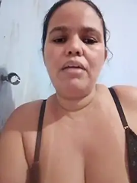 Snapshot of nina28291 chatting on 07-03-26, 01:56 nina28291 online show from 07-03-26, 01:56