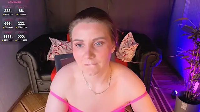Kassandra Williams online show from 06-11-26, 03:43