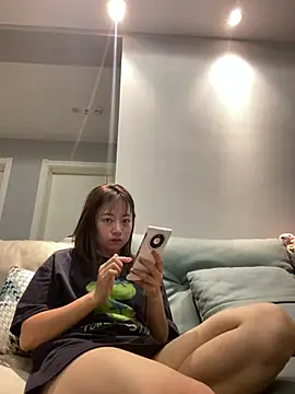 Snapshot of CRROO-AA chatting on 06-16-26, 11:46 CRROO-AA online show from 06-16-26, 11:46