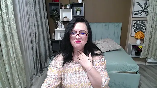 Snapshot of ValerieSmithsx chatting on 07-07-26, 07:23 ValerieSmithsx online show from 07-07-26, 07:23
