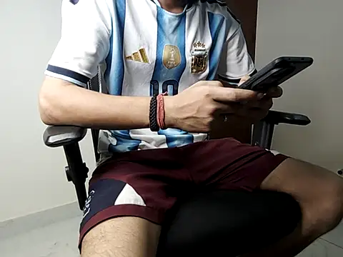 Foryoudarlingx online show from 06-21-26, 04:53