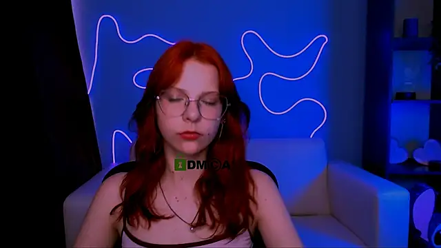 kriss babyyy online show from 06-15-26, 09:11