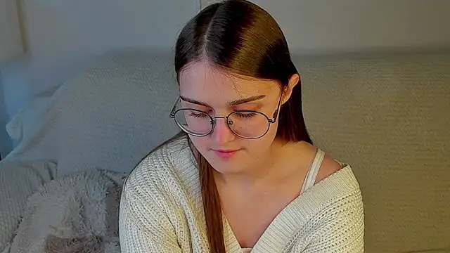 Snapshot of Veta_cutE chatting on 05-30-26, 12:24 Veta cutE online show from 05-30-26, 12:24