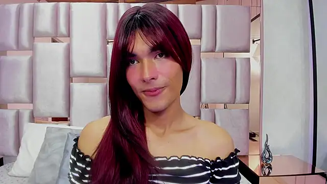 Snapshot of MiaBuny chatting on 05-27-26, 01:57 MiaBuny online show from 05-27-26, 01:57