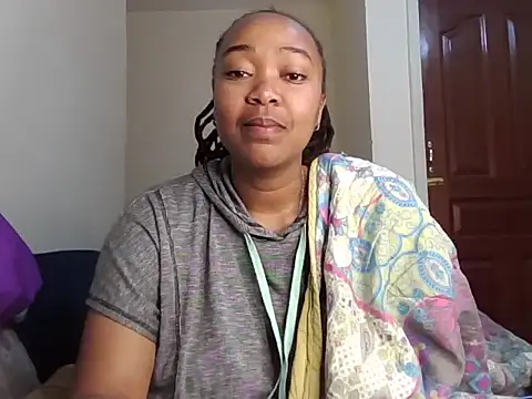 Snapshot of atara_seren chatting on 06-17-26, 09:12 atara seren online show from 06-17-26, 09:12