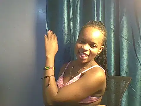 Snapshot of Afrikan_desire chatting on 05-21-26, 10:33 Afrikan desire online show from 05-21-26, 10:33