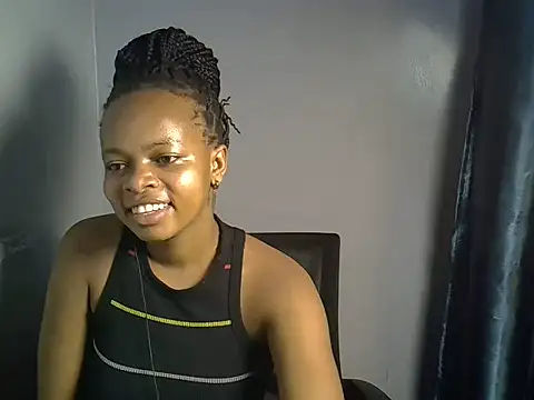Snapshot of Afrikan_desire chatting on 05-29-26, 02:48 Afrikan desire online show from 05-29-26, 02:48