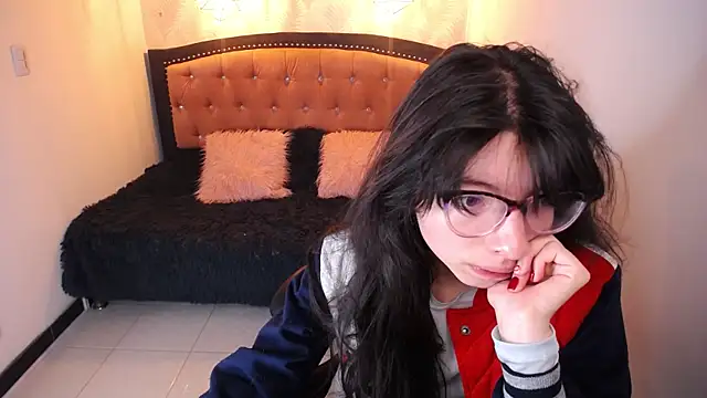 Allyshon  online show from 06-20-26, 08:00