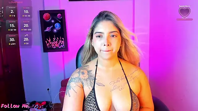 Snapshot of EvaGold_ chatting on 07-23-26, 10:19 EvaGold online show from 07-23-26, 10:19