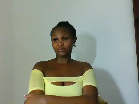Snapshot of Blonde_lexxy chatting on 06-19-26, 12:48 Blonde lexxy online show from 06-19-26, 12:48