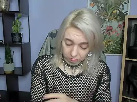 Snapshot of velvetanne chatting on 06-02-26, 06:26 velvetanne online show from 06-02-26, 06:26
