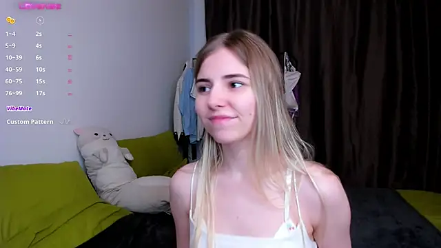 Honey Lia online show from 05-24-26, 12:43