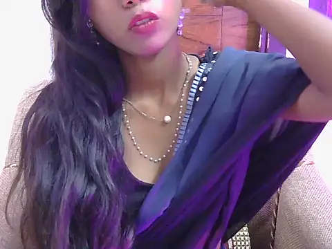 iliyana-20 online show from 05-20-26, 04:40