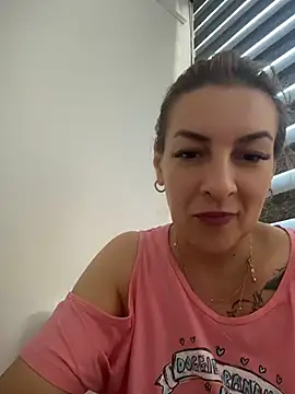 Snapshot of Hot-Milf4U chatting on 06-22-26, 07:38 Hot-Milf4U online show from 06-22-26, 07:38