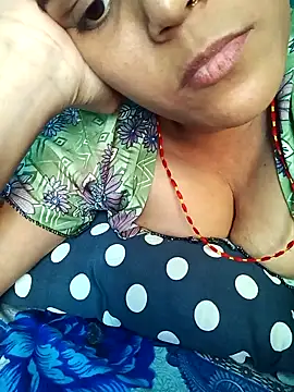 Snapshot of ritu4 chatting on 05-20-26, 06:41 ritu4 online show from 05-20-26, 06:41